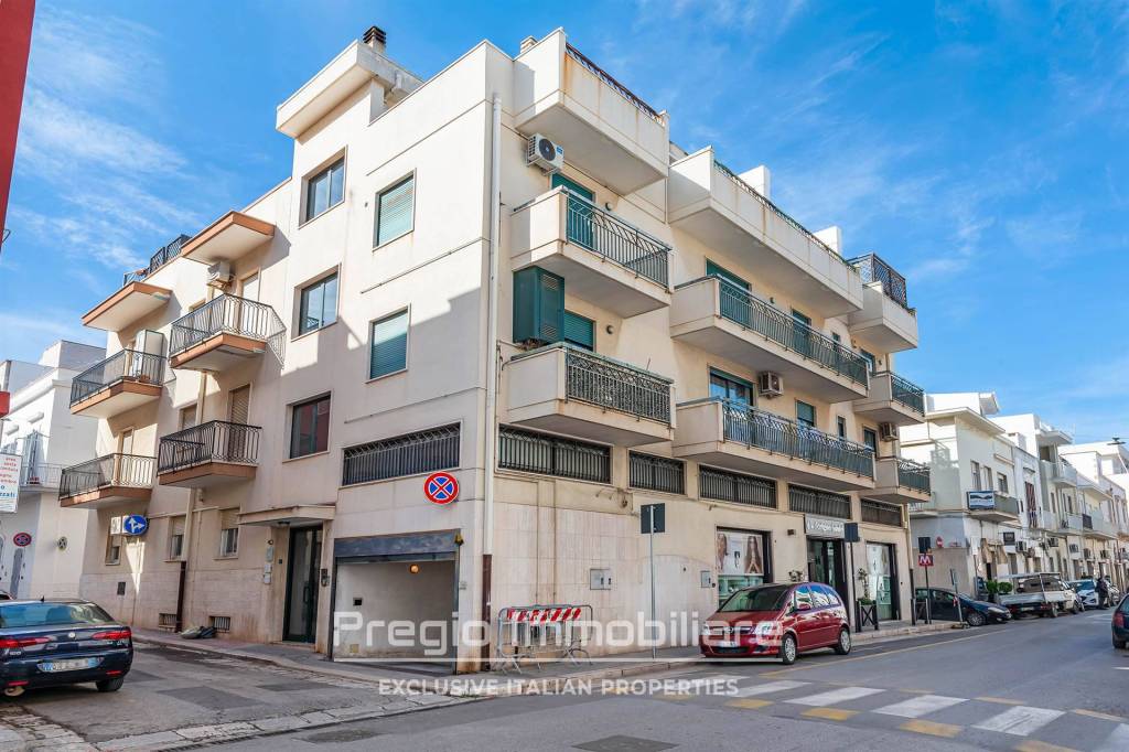 Appartamento in vendita a Polignano a Mare via Ventiquattro Maggio