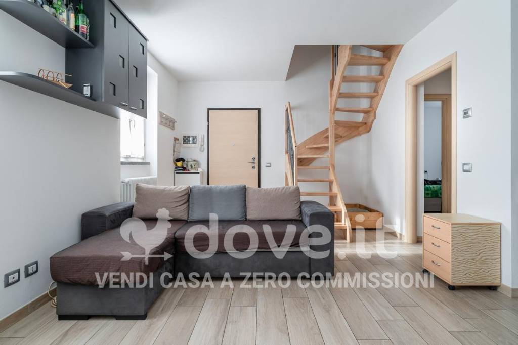 Appartamento in vendita a Introbio via Provinciale, 20