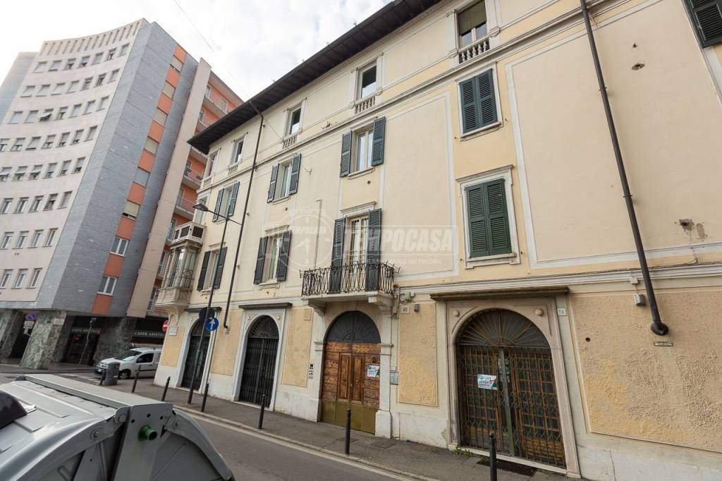 Appartamento in vendita a Brescia via Fratelli Ugoni, 40
