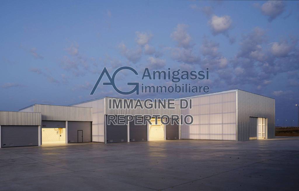 Capannone Industriale in vendita a Bergamo