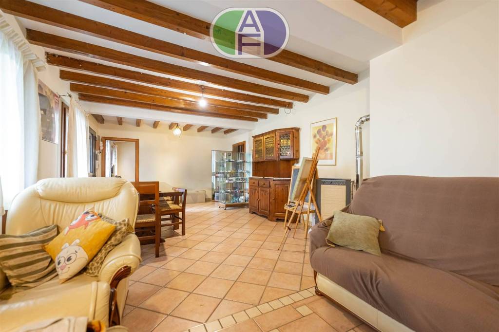 Villa in vendita a Camponogara via Arzerini, 60