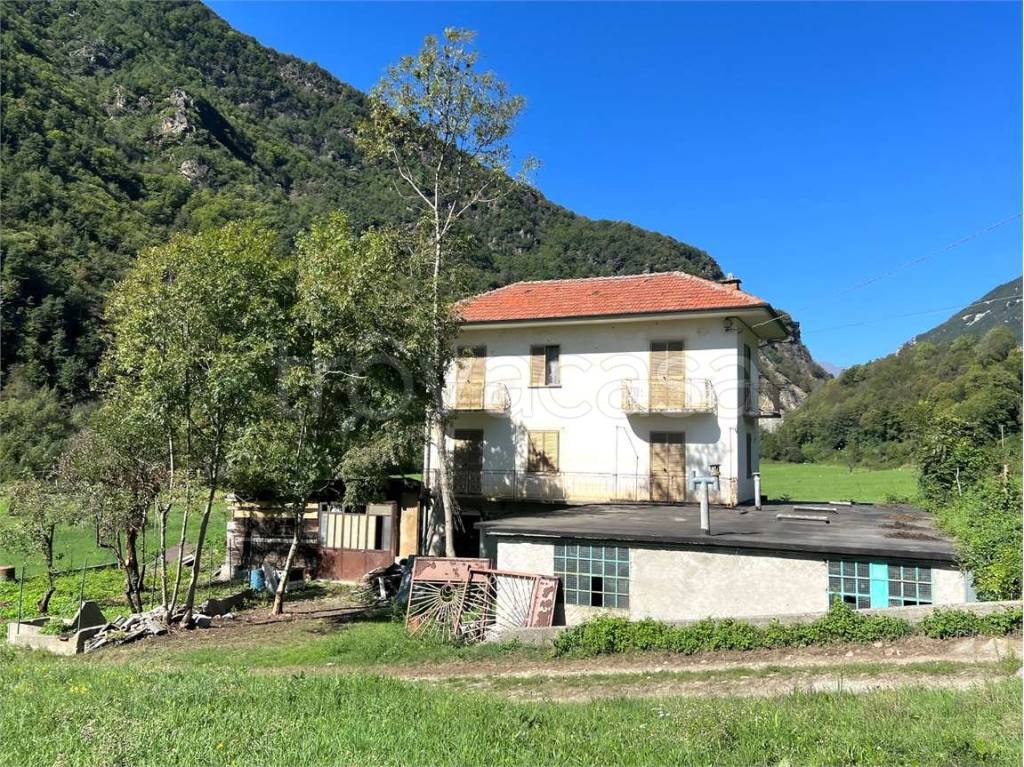 Casa Indipendente in vendita a Perosa Argentina via Sestriere