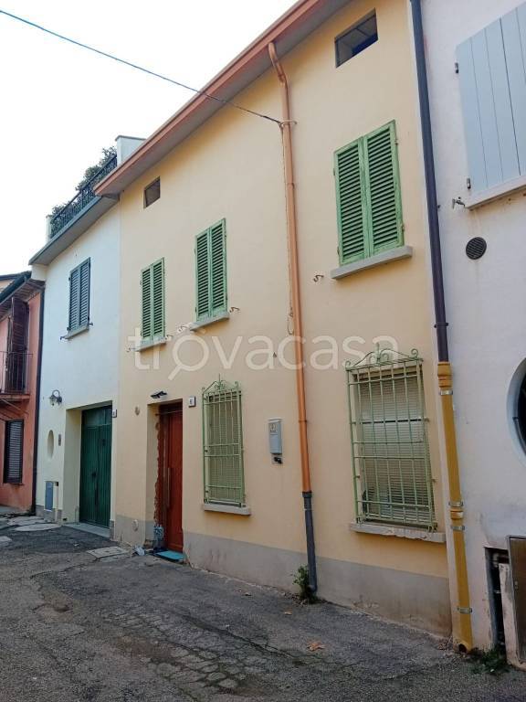 Casa Indipendente in vendita a Bagnara di Romagna via Pietro Bacchi
