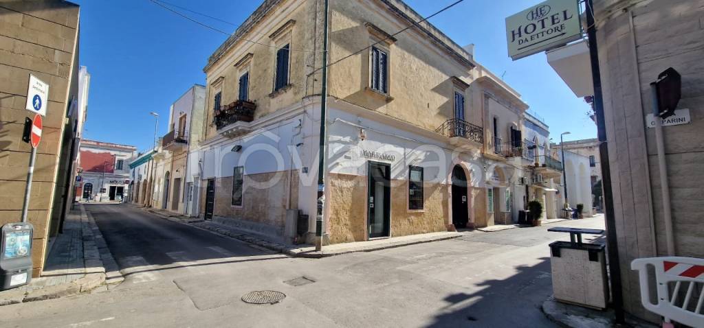 Casa Indipendente in vendita a Porto Cesareo via Francesco Petrarca