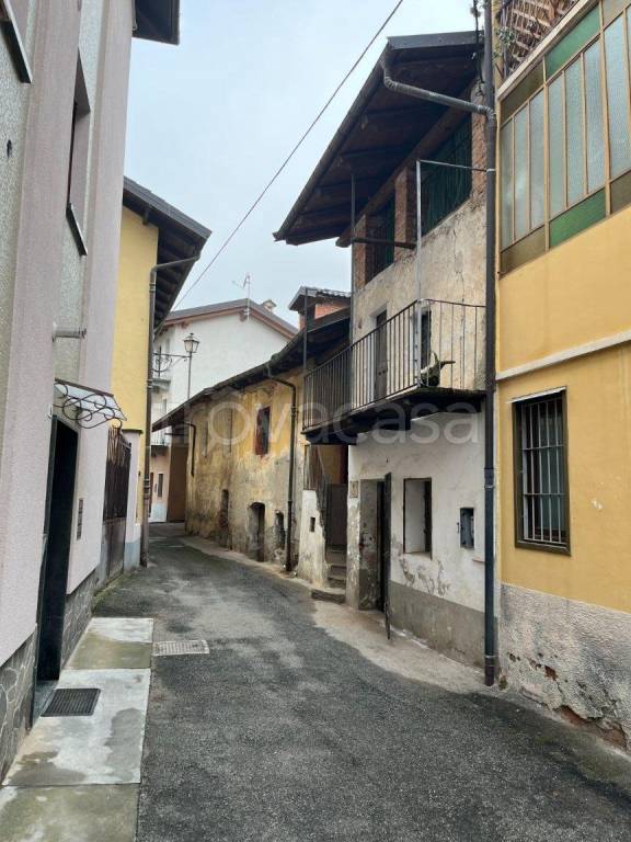 Casa Indipendente in vendita a Caraglio vicolo Peretti, 8