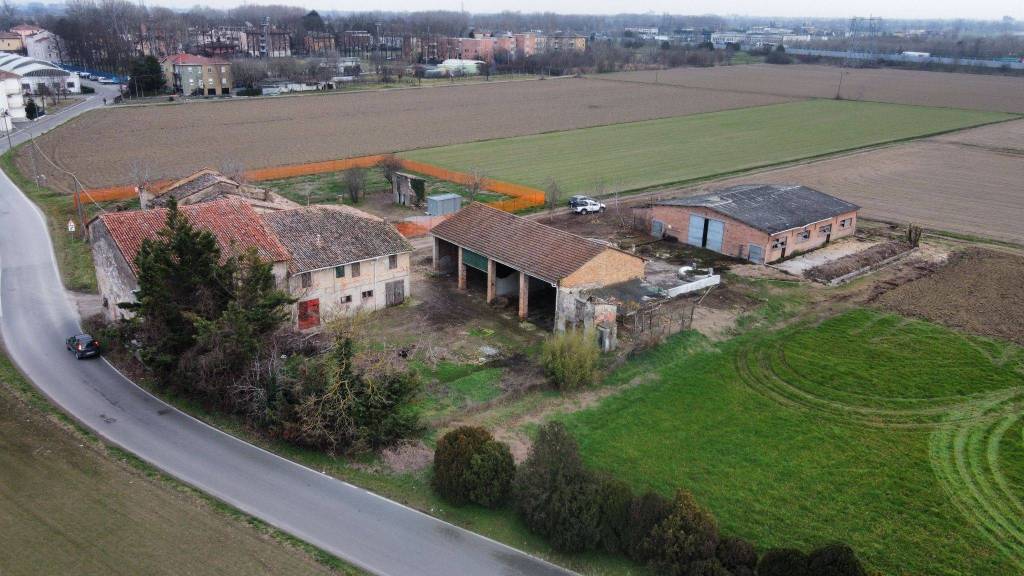 Villa Bifamiliare in in vendita da privato a Parma strada Vallazza, 95