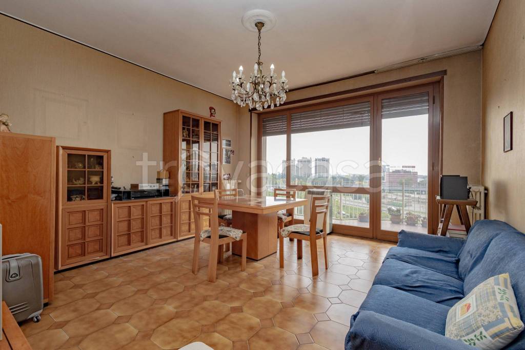 Appartamento in vendita a Milano via Cristina Belgioioso, 2