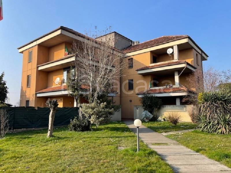 Appartamento in vendita a Vescovato via Viazzola