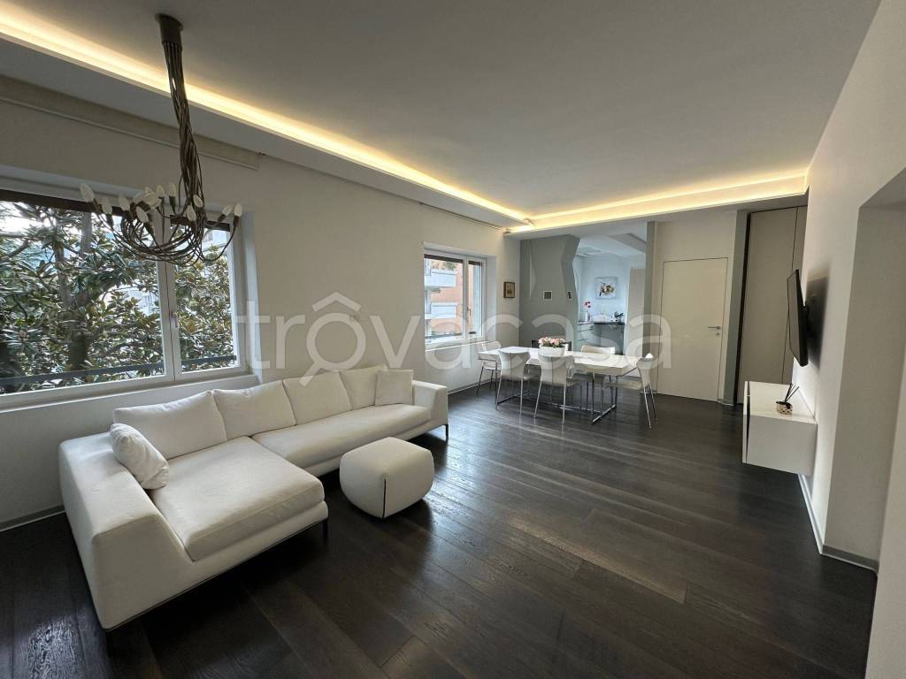 Appartamento in in vendita da privato a Bolzano via Giannantonio Manci, 11