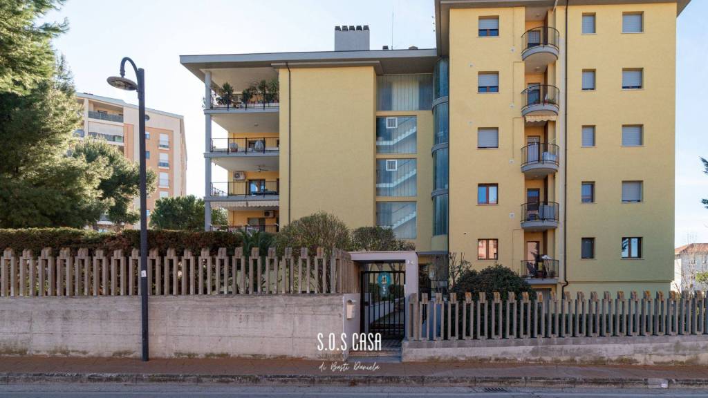 Appartamento in vendita a Ortona via Padre Leonardo Palombo