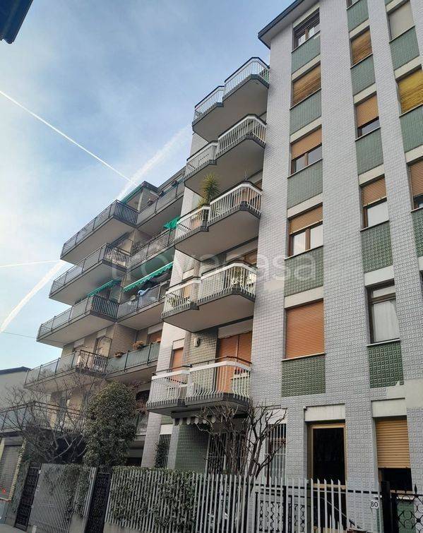 Appartamento in in affitto da privato a Seregno via Umberto I, 88