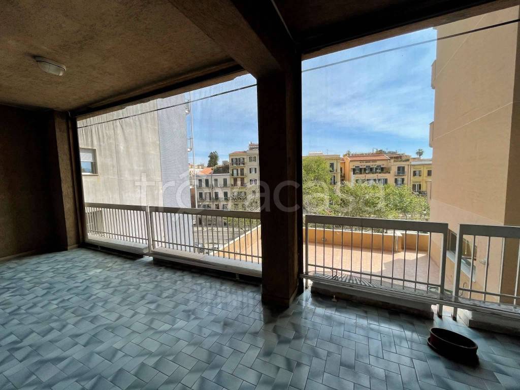 Appartamento in vendita a Palermo via Marchese Ugo