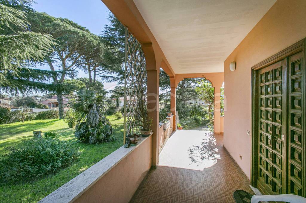Villa Bifamiliare in vendita ad Anzio via Serena, 21