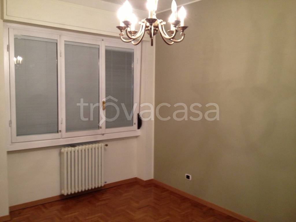 Appartamento in vendita a San Donato Milanese via Europa, 6