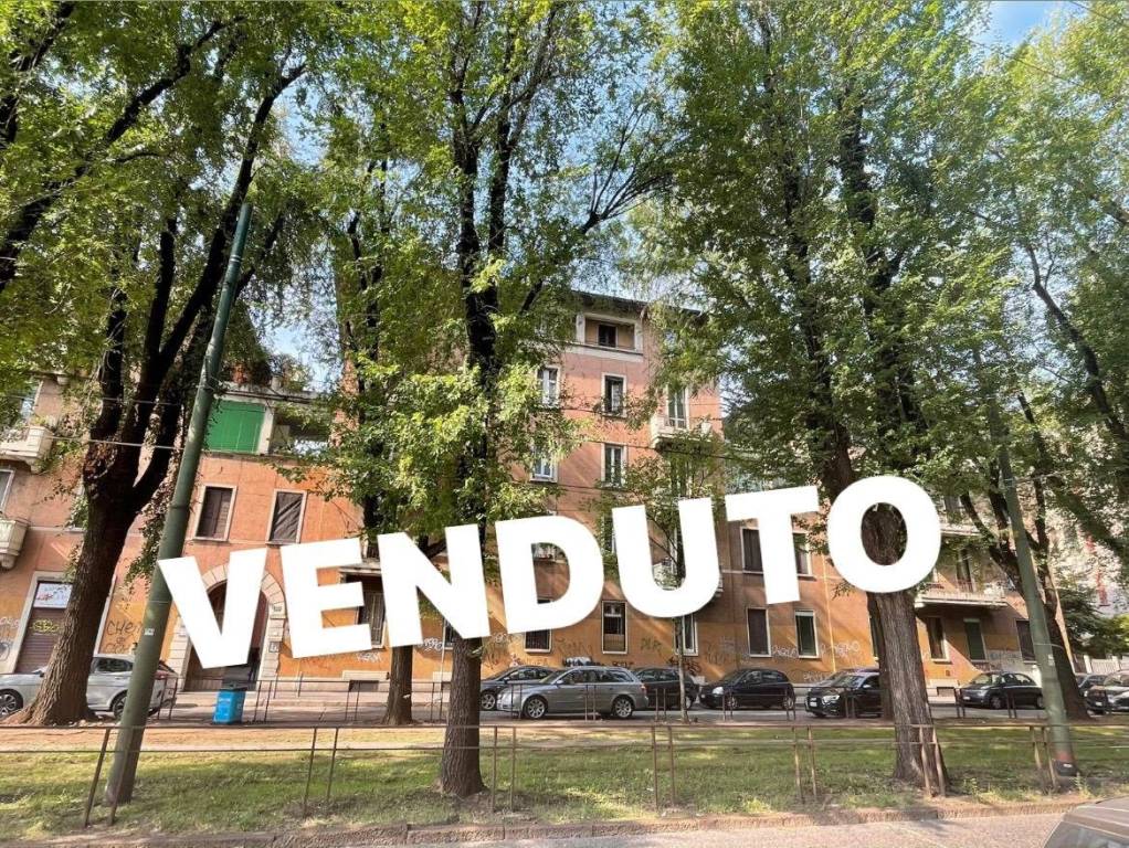 Appartamento in vendita a Milano via Mac mahon, 107