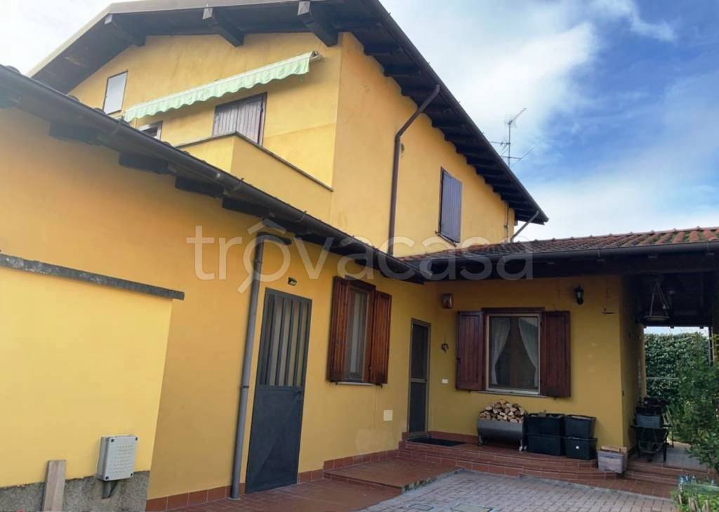 Villa in vendita a Mortara strada Pavese, 1258