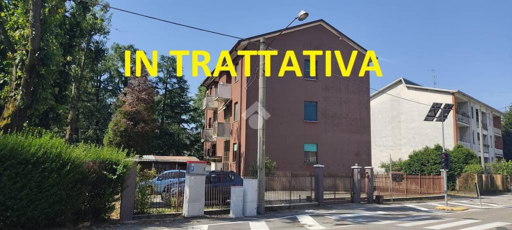 Appartamento in vendita a Lonate Pozzolo viale Ticino, 76