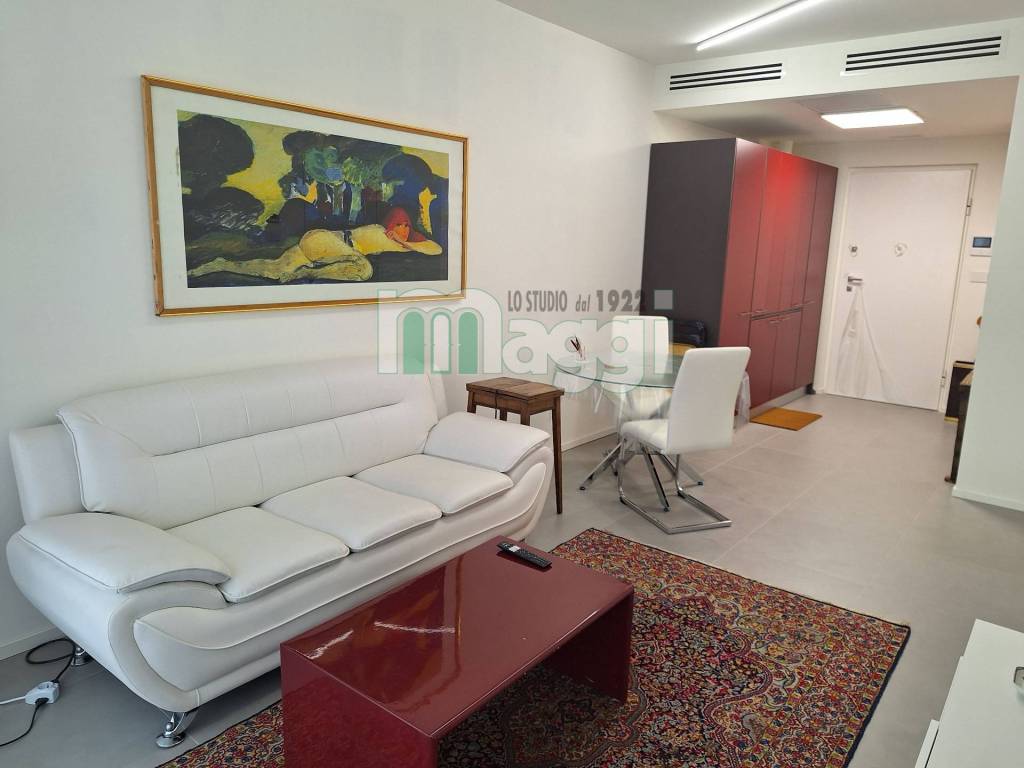 Appartamento in affitto a Milano via Mauro Macchi