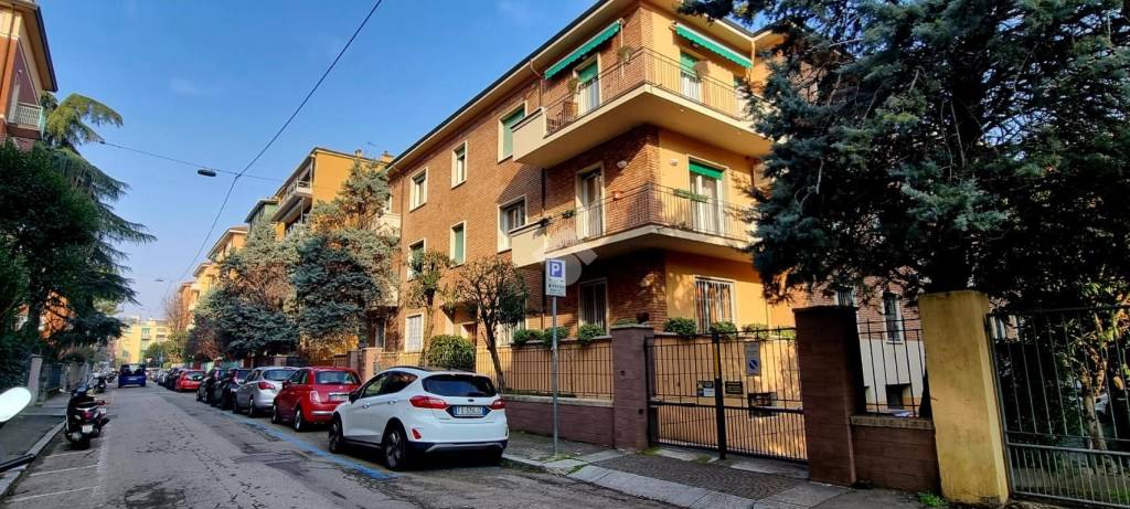 Appartamento in vendita a Bologna via Antonio Meucci