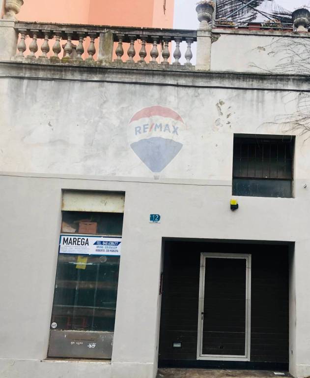 Garage in vendita a Trieste via San Michele, 12