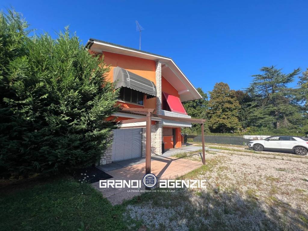 Villa in vendita a Treviso via Noalese, 88