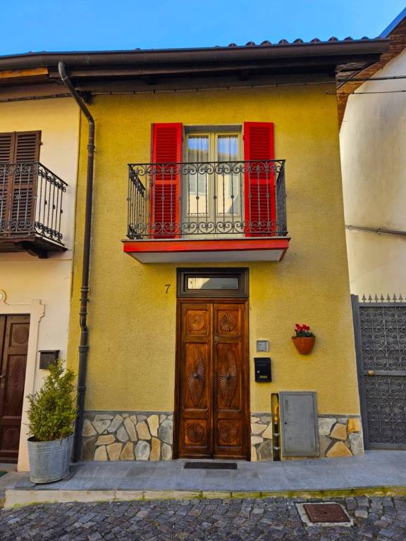Casa Indipendente in vendita a Rivalba