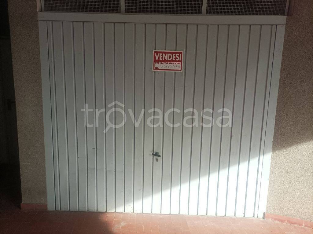 Garage in vendita a Sanremo via Privata Flesia, 39