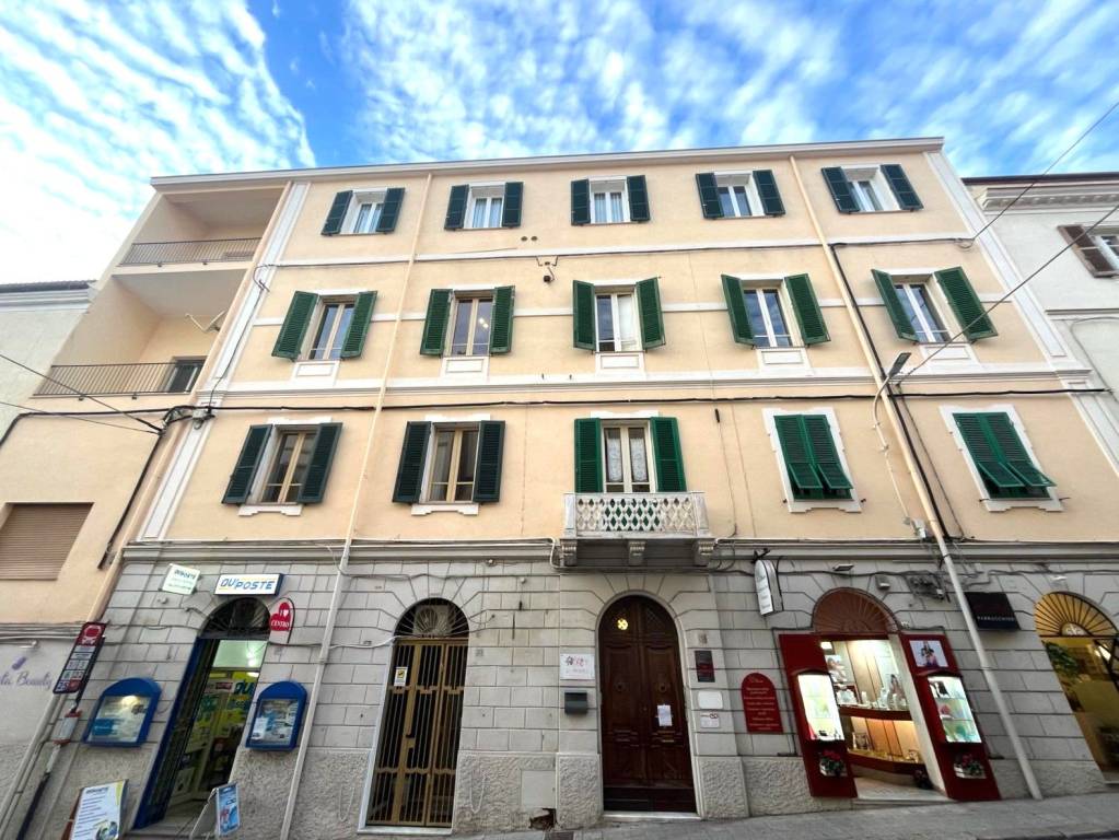 Appartamento in vendita a Sassari via Giuseppe Manno, 31