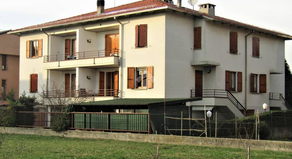 Appartamento in vendita a Parma via Aldo Bertucci, 47