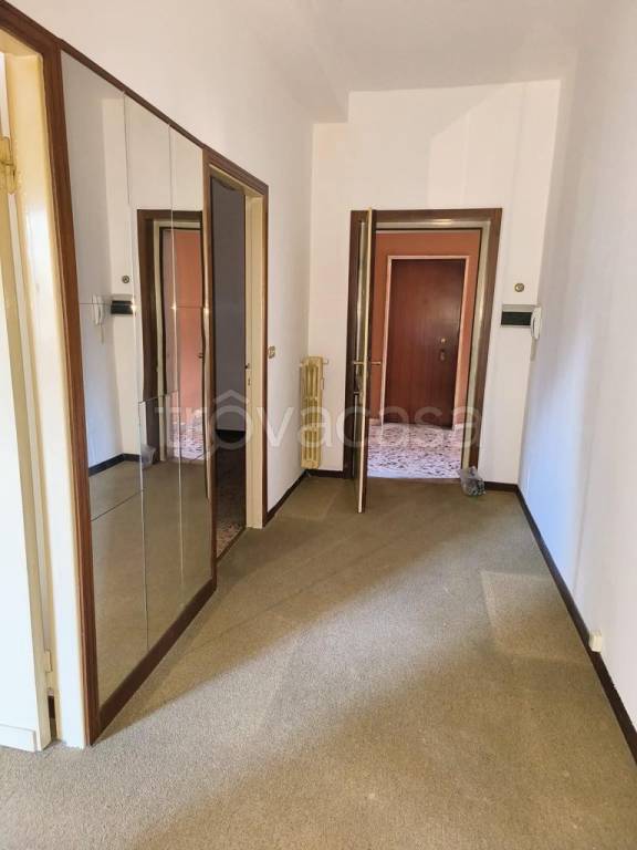 Appartamento in vendita a Monza via Monte Palanzone