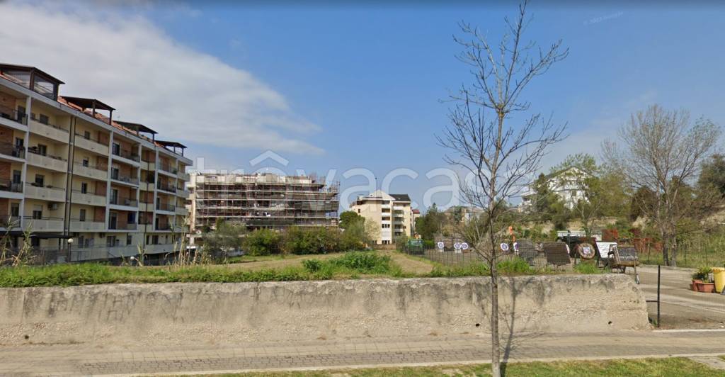 Terreno Residenziale in vendita a Chieti via Amiterno