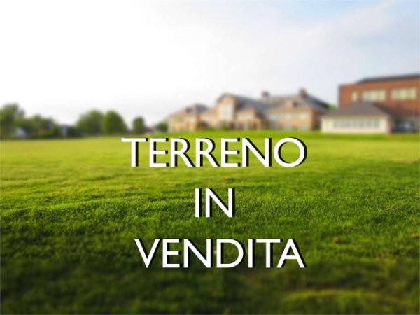 Terreno Residenziale in vendita a Reggio nell'Emilia via Martiri di Cervarolo