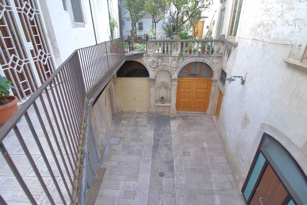Appartamento in vendita a Bitonto via Vincenzo Rogadeo s.n.c