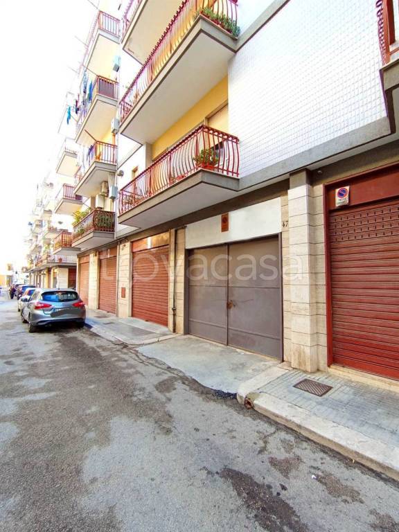Garage in vendita a Bitonto via Carrara s.n.c