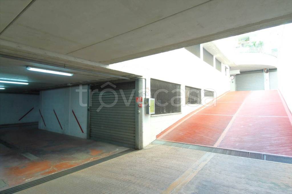 Garage in vendita a Bitonto