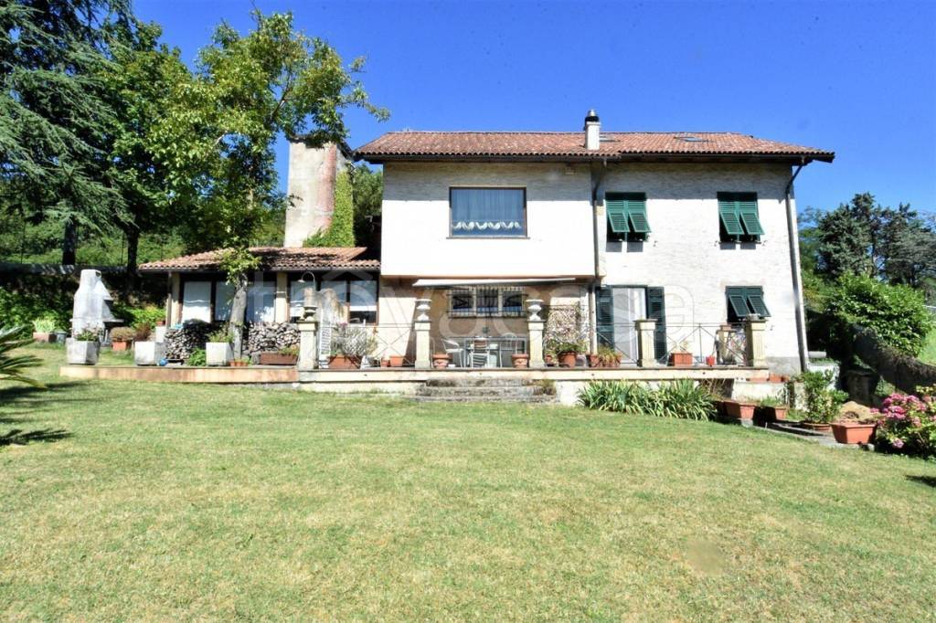 Villa in vendita a Fraconalto frazione Castagnola