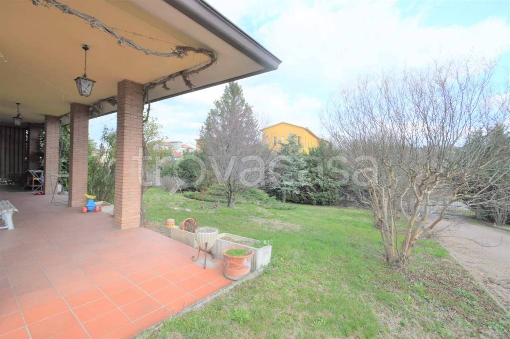 Villa Bifamiliare in vendita a Langhirano via Cascinapiano