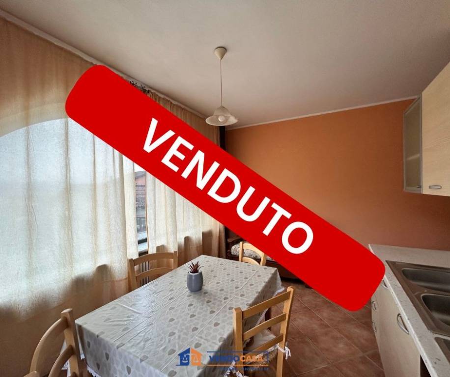 Appartamento in vendita a Castagnito via 4 Novembre, 41