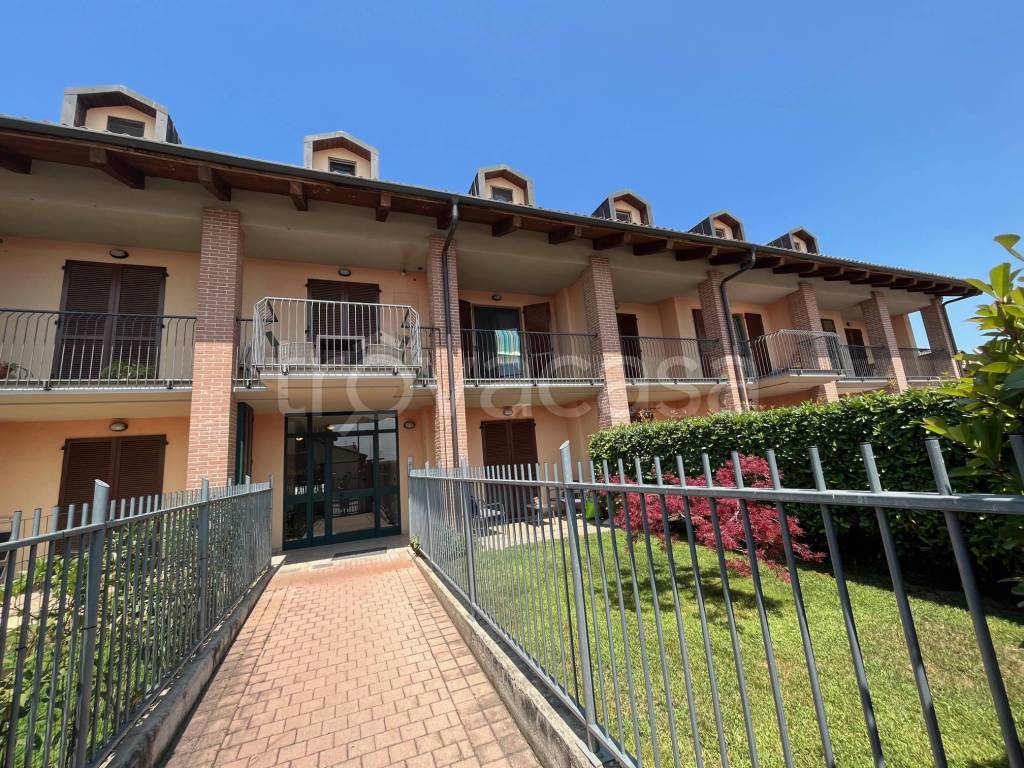 Appartamento in vendita a Carmagnola via Don Antonio Zappino, 7