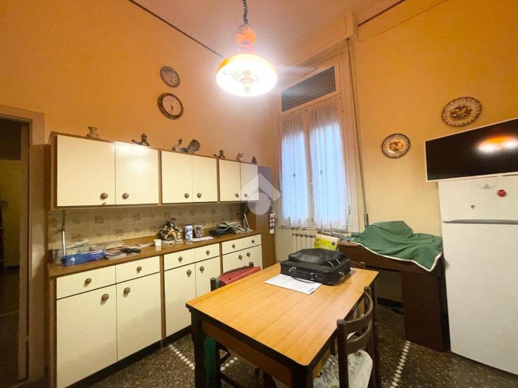 Appartamento in vendita a Genova via Fratelli Meldi, 10