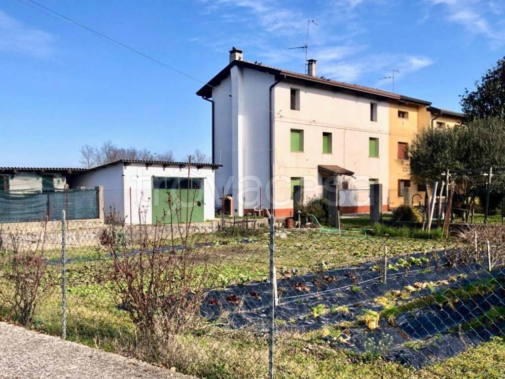 Villa in vendita a Codroipo via Castelliere, 2
