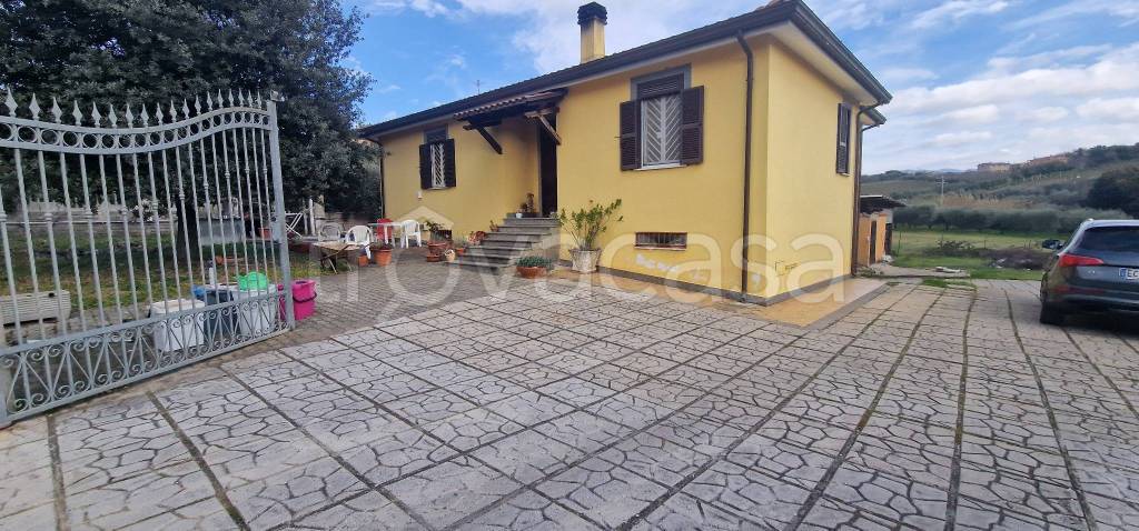 Villa in vendita ad Albano Laziale via Roncigliano, 150