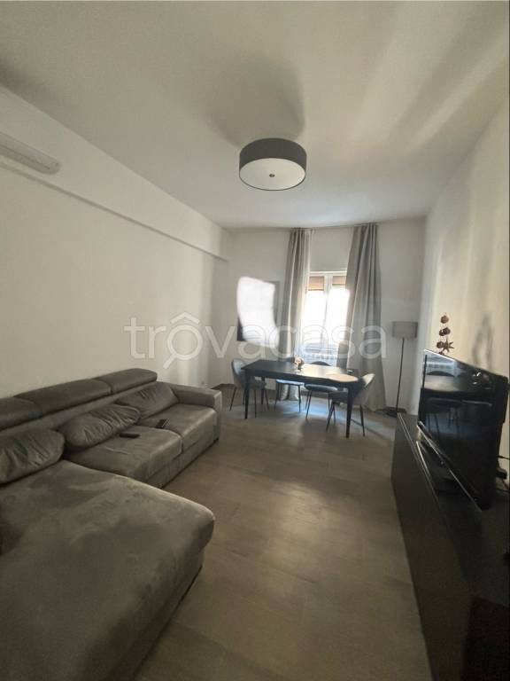 Appartamento in in vendita da privato a Roma via Laurentina, 133