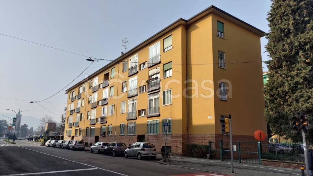 Appartamento in vendita a Bologna via Marzabotto