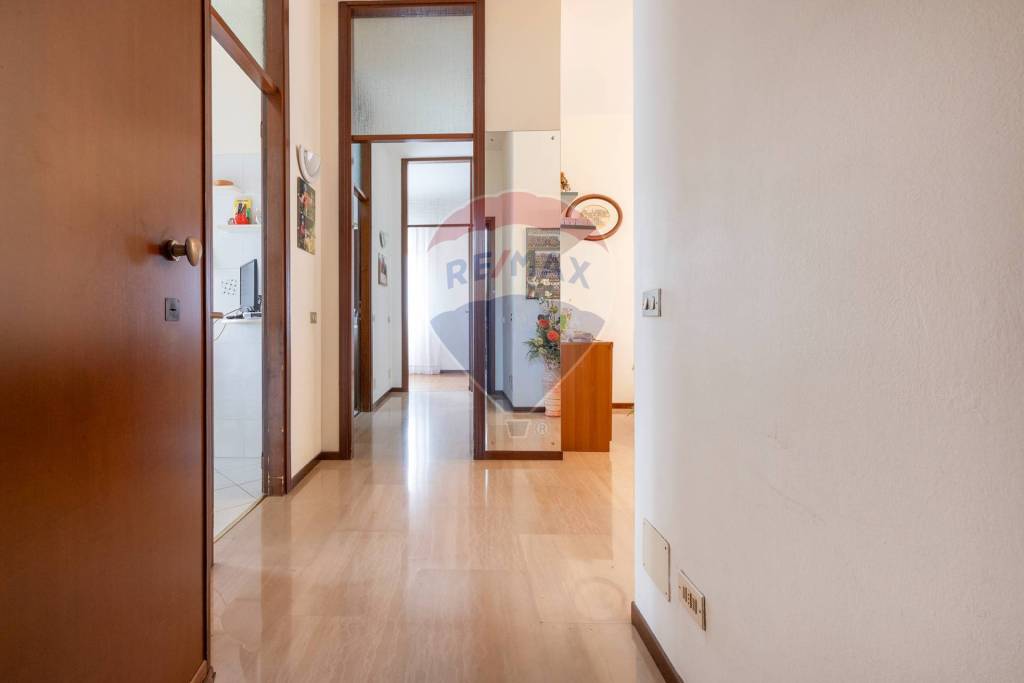 Appartamento in vendita a Gallarate via Confalonieri, 3/a