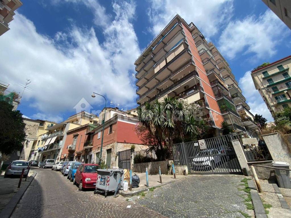 Appartamento in in vendita da privato a Napoli salita Due Porte