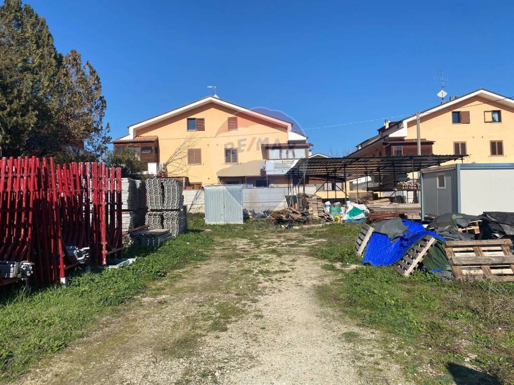 Terreno Residenziale in vendita a Chieti via Vomano