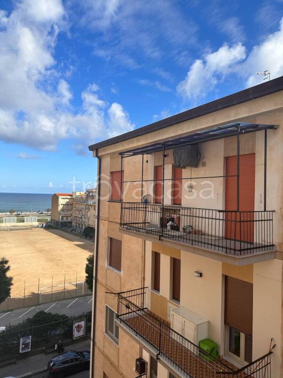 Appartamento in vendita a Cefalù via Luigi Capuana, 41