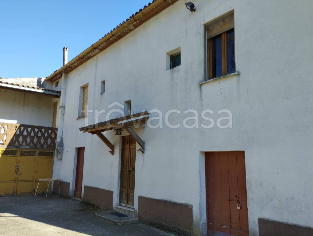 Casale in vendita a Laino Borgo vico Sant'Antonio