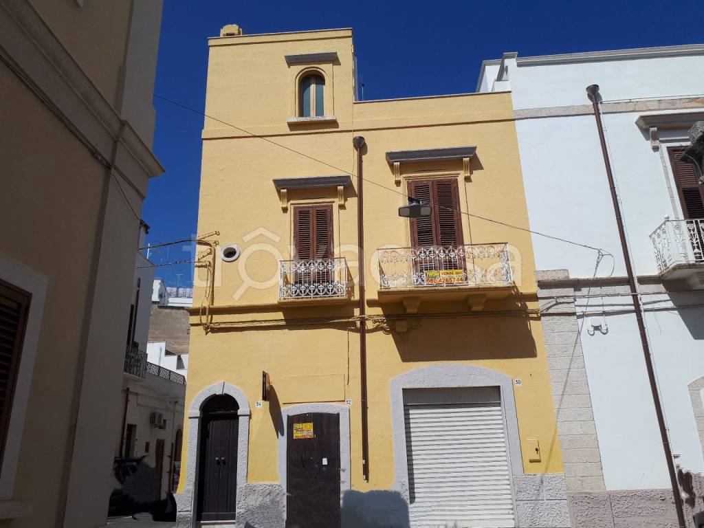 Casa Indipendente in vendita a Polignano a Mare via Principe di Napoli